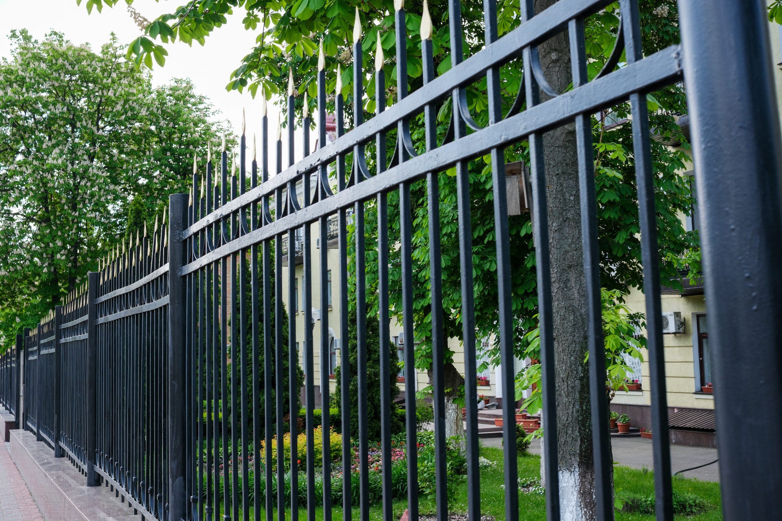 Smart Security Planning for Business Locations